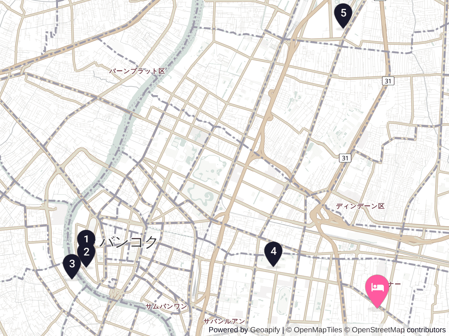 Sheraton Grande Sukhumvit, a Luxury Collection Hotelと主要な観光地の位置。ピンクのピンが宿、番号のピンが右の表の観光地